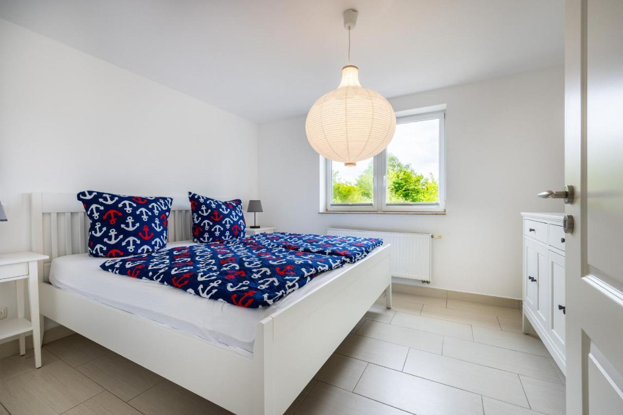 Die Küstenjungs - 3 strandnahe Ferienhäuser OFC 22 Diedrichshagen  Exterior foto